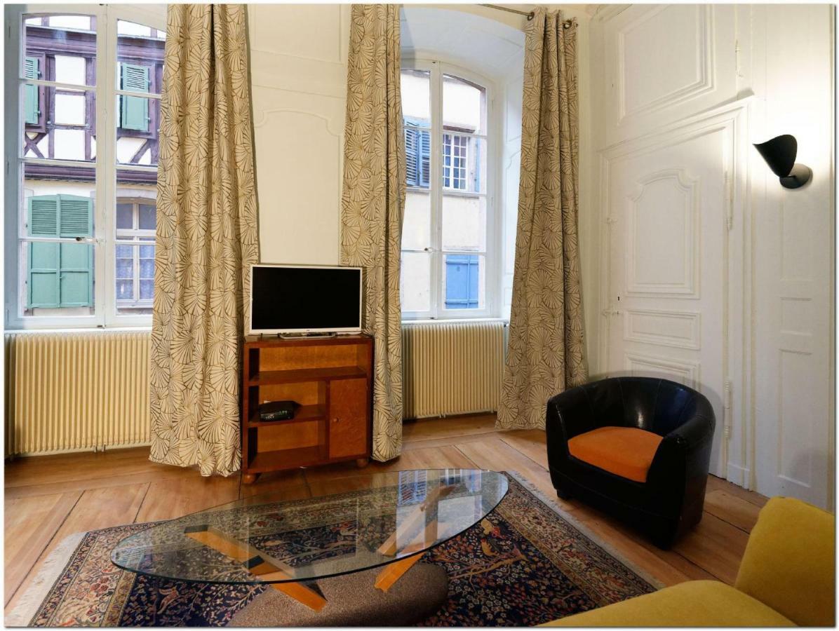 Appartement Le 22 - Colmar Centre Parking Privatif En Option Ngoại thất bức ảnh