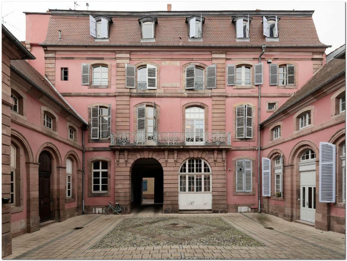 Appartement Le 22 - Colmar Centre Parking Privatif En Option Ngoại thất bức ảnh